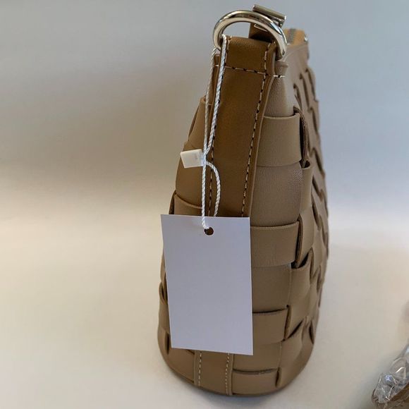 Basket Weave Bucket Bag/ Handbag in Mocha Chino Color - NWT - Picture 7 of 13
